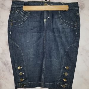 DKNY jean pencil button side skirt size 11